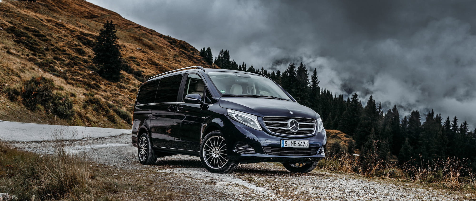 Kleintransporter mieten in Köln – Mercedes Vito / Renault Trafic